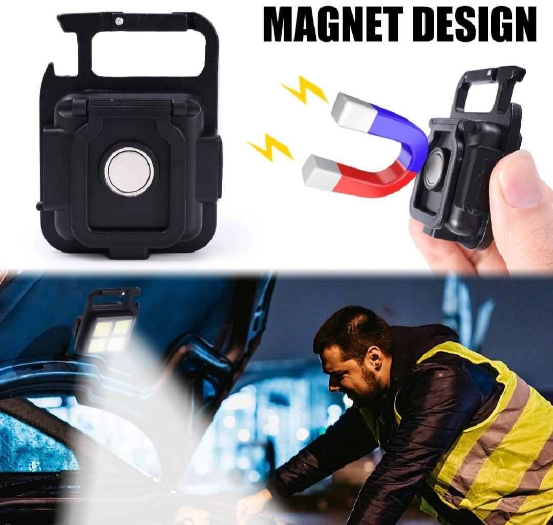 Rechargeable flashlight