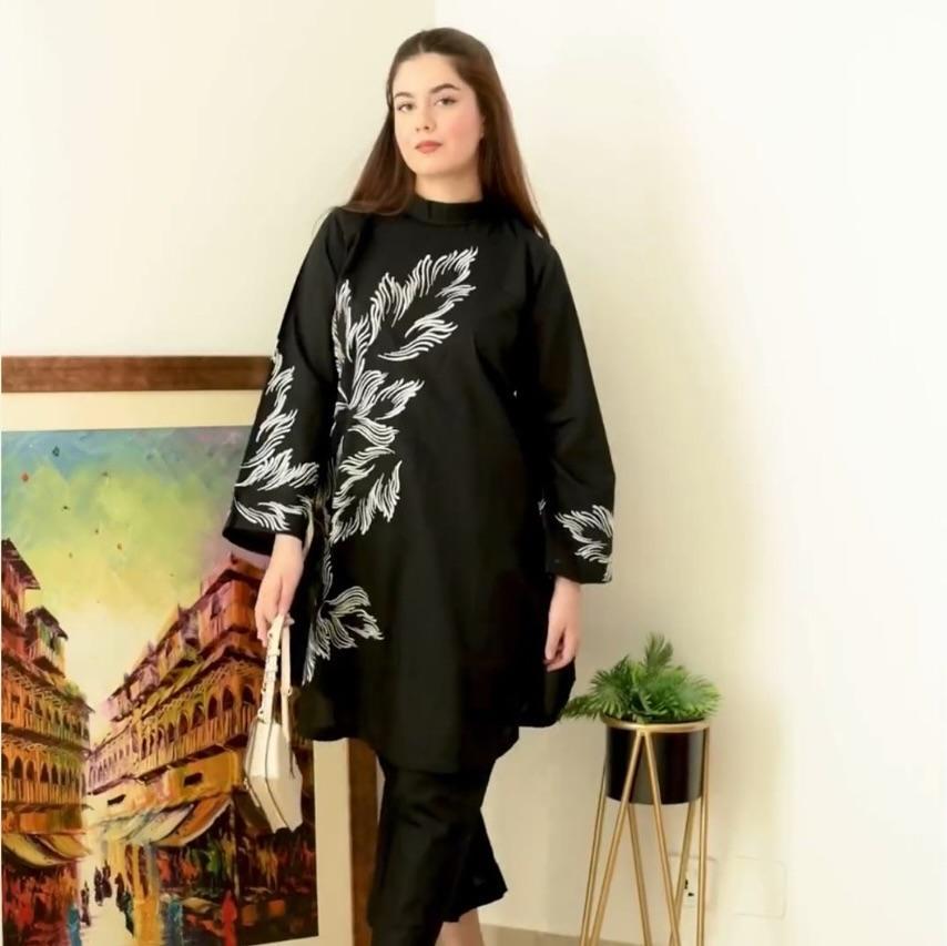 Women stitched Arabic lawn